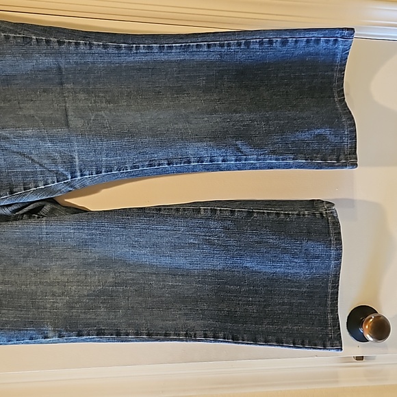 Old Navy Women's plus low waist Stretch jeans size 20 - Picture 3 of 7